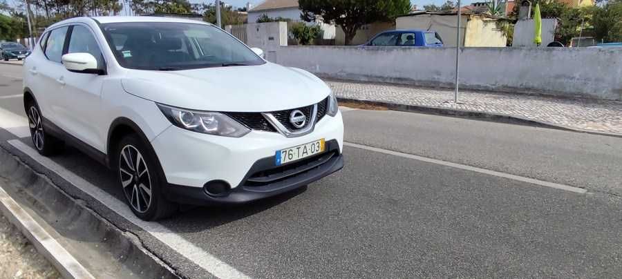 Nissan Qashqai 1.5 dCi Tekna J19