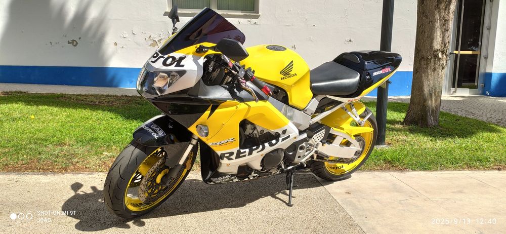 ÚNICA Honda CBR 900 RR (929) FireBlade