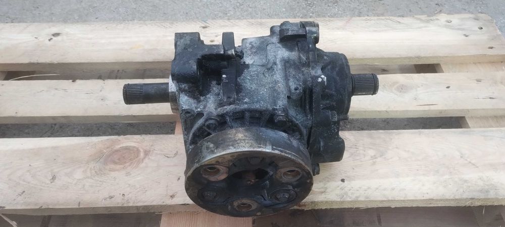 Dyfer Most Reduktor Skrzyni Biegów Przekładnia Kątowa Audi Q3 8U Vw T6