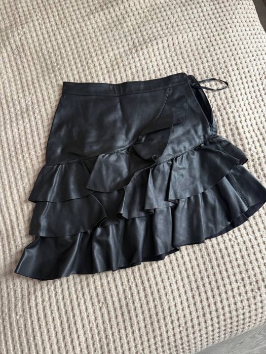 Юбка шкіряна коротка