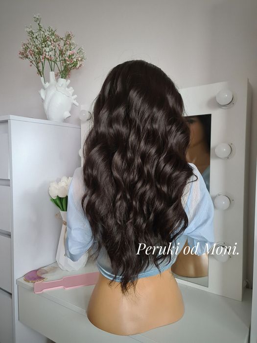 Peruka syntetyczna ciemny brąz