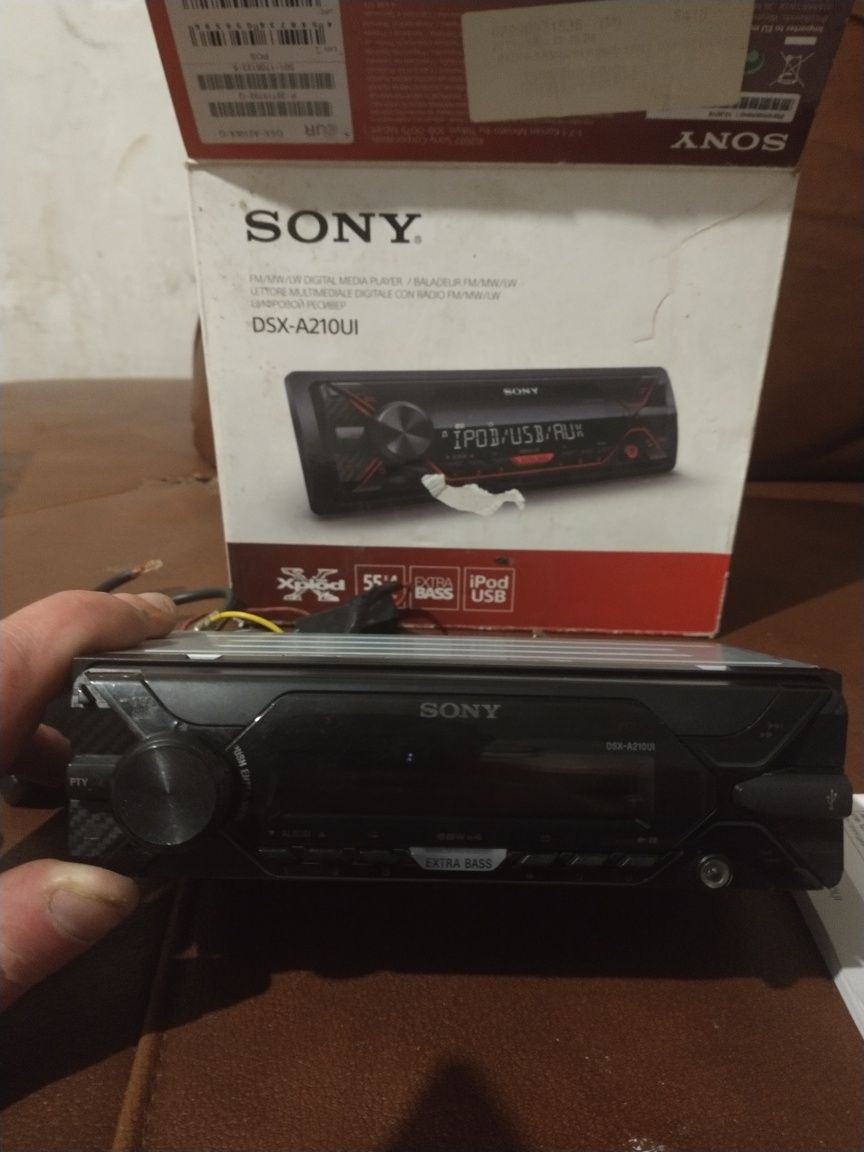 Radio samochodowe SONY DSX-A210UI