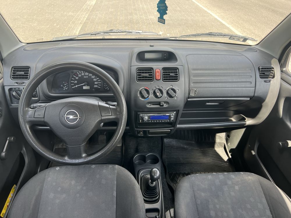 Opel Agila 1.0 (60km) 2004 niski przebieg !