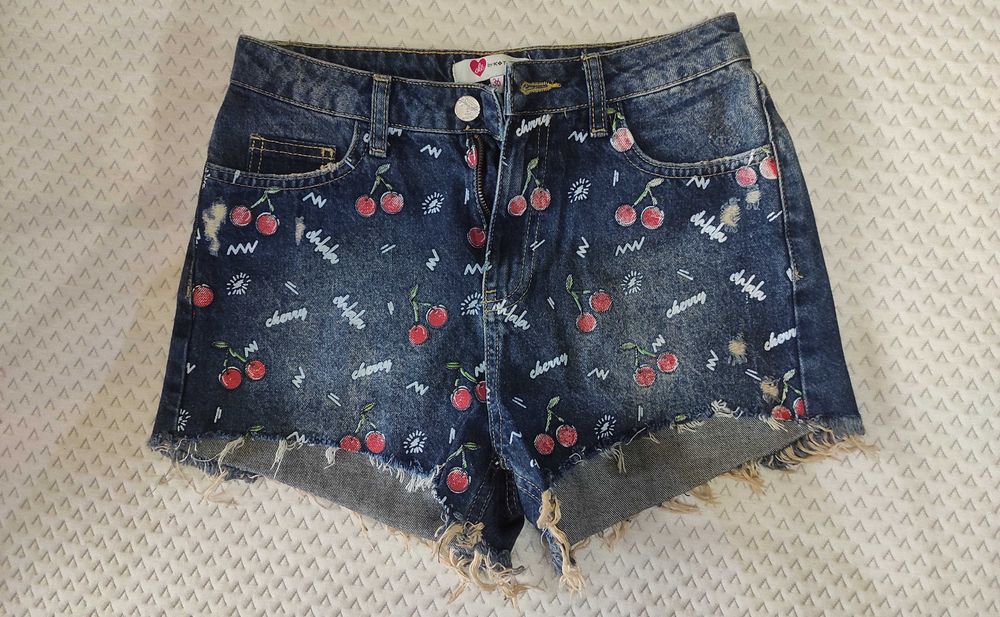Шорти жіночі джинсові 36 розмір