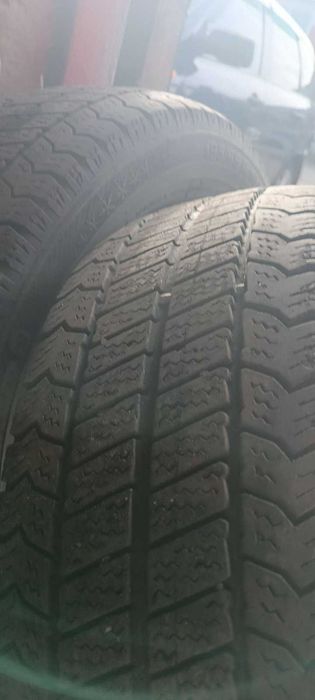 Продам Автогуму 195х65х16С ЗИМА