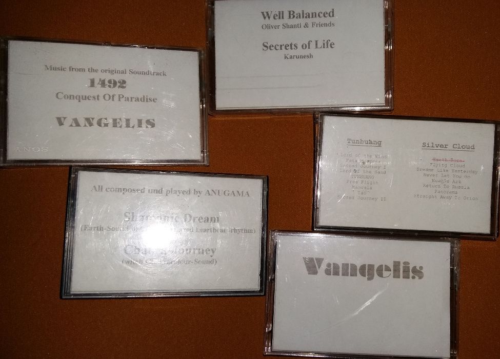 Vangelis 5 kaset magnetofonowych:1492,Themes,Well Balanced,Shamanic.