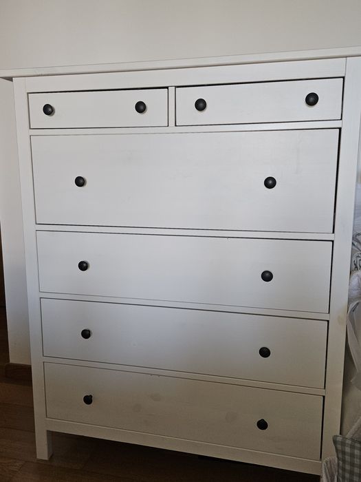 Cómoda 6 gavetas hemnes como nova