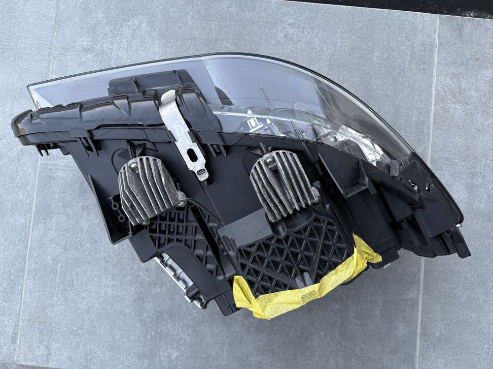 Ліва фара BMW F10 адаптивна LCI (Америка)