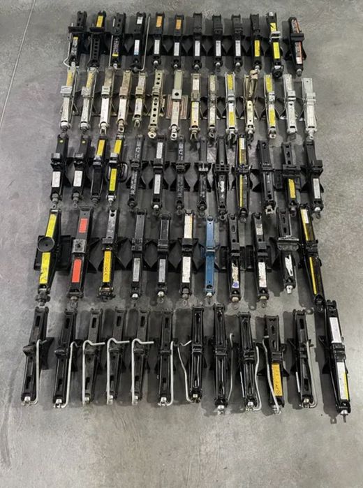 Домкрат Оригінал Audi Q8 E-tron Буксировочний Крюк Компресор Ауді Ку8