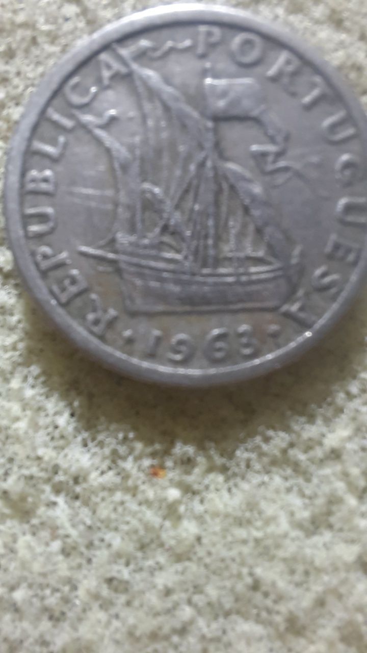 Moeda de 2,50 escudos de 1963