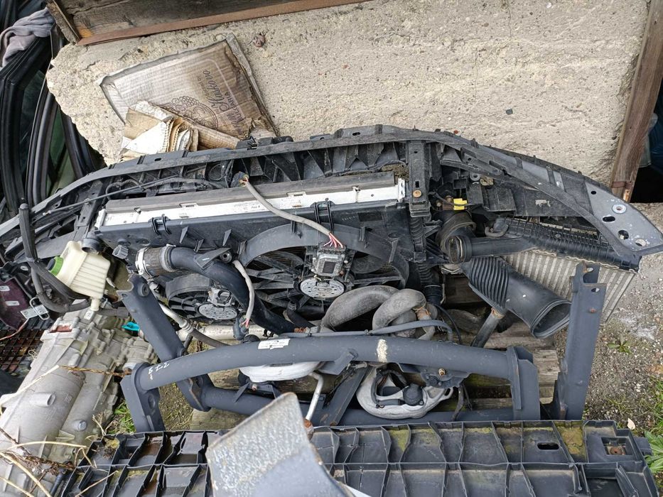 Kompletny pas przedni z chłodnicami wentylator Audi Q7 4L Lift 3.0 TDI