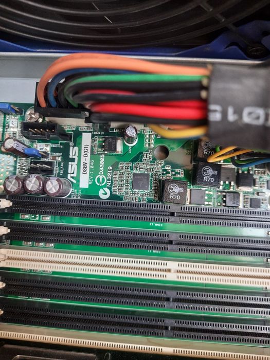 Сервер asus DSBV-D