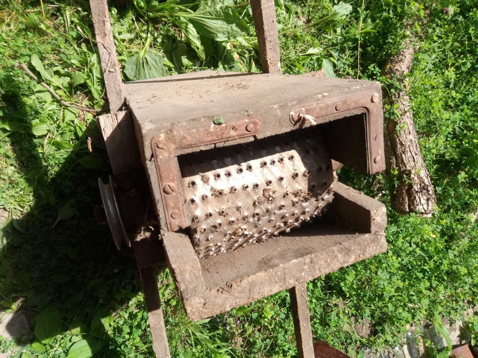 крупорушка дробилка корморезка