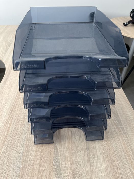 Korytka na dokumenty Esselte 6 szt