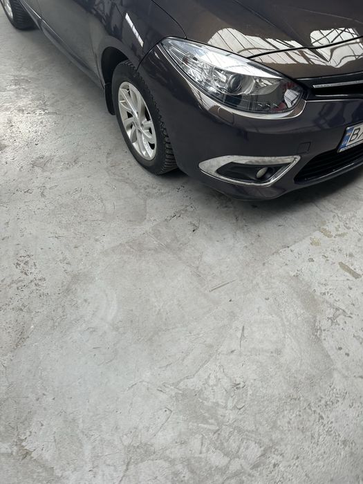 Продам рено 1,5 дізель автомат