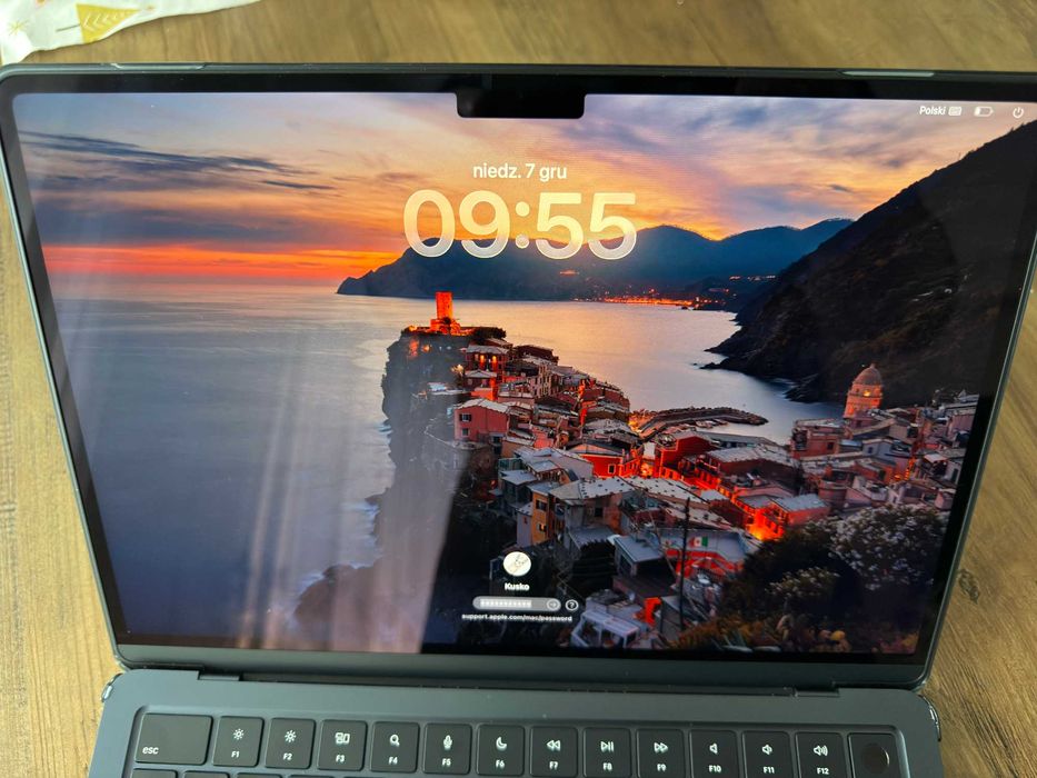 Laptop APPLE MacBook Air 13 M2/16GB/256GB SSD/8CS Północ + dodatki