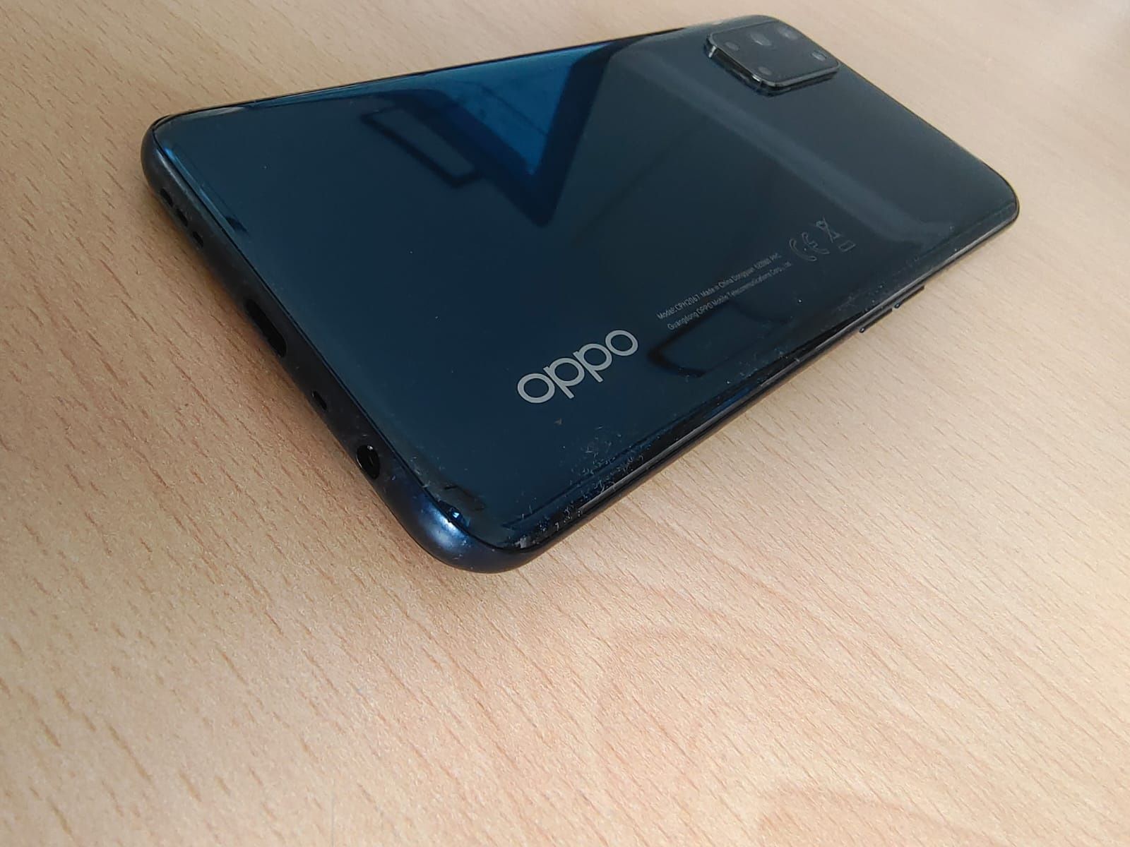 Oppo A72 128/GB smartfon