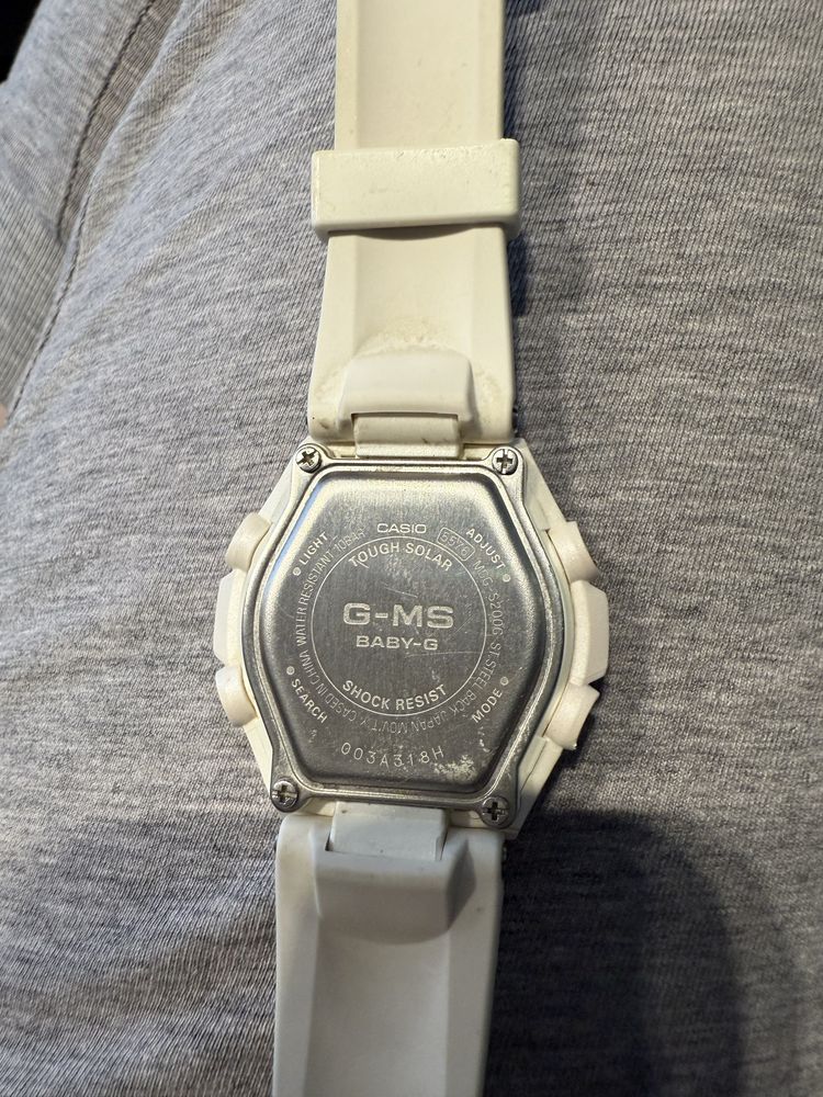 Casio G- SHOCK baby -g