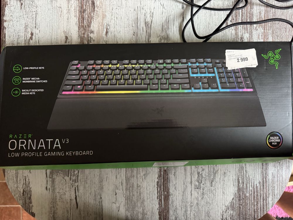Клавіатура Razer ornata v3