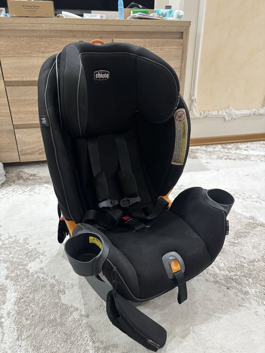 Автокрісло Chicco Fit4 0+/1/2/3 (1.8 -45кг)