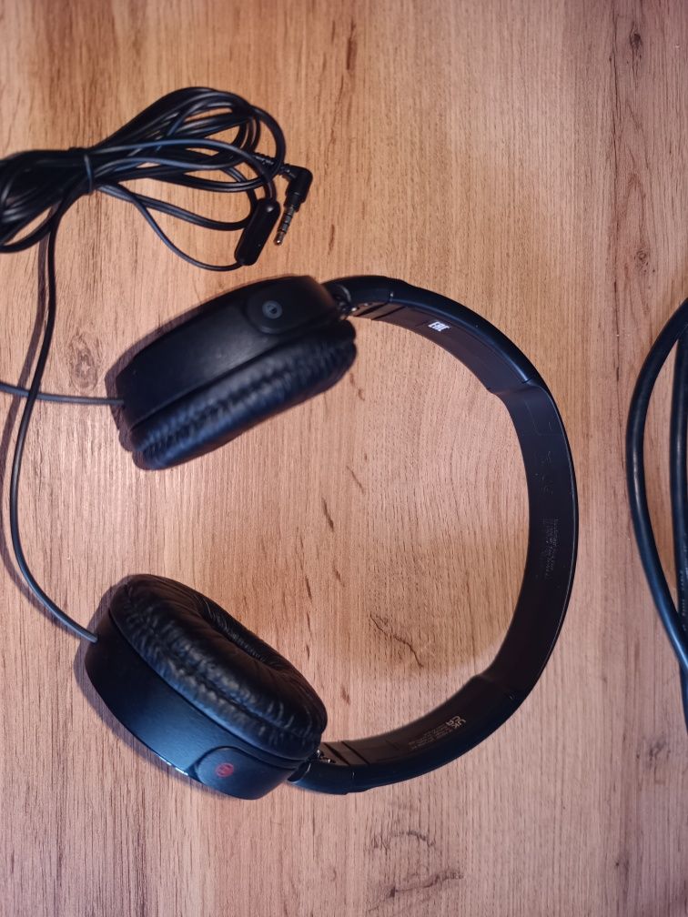 Навушники SONY MDR-ZX110AP