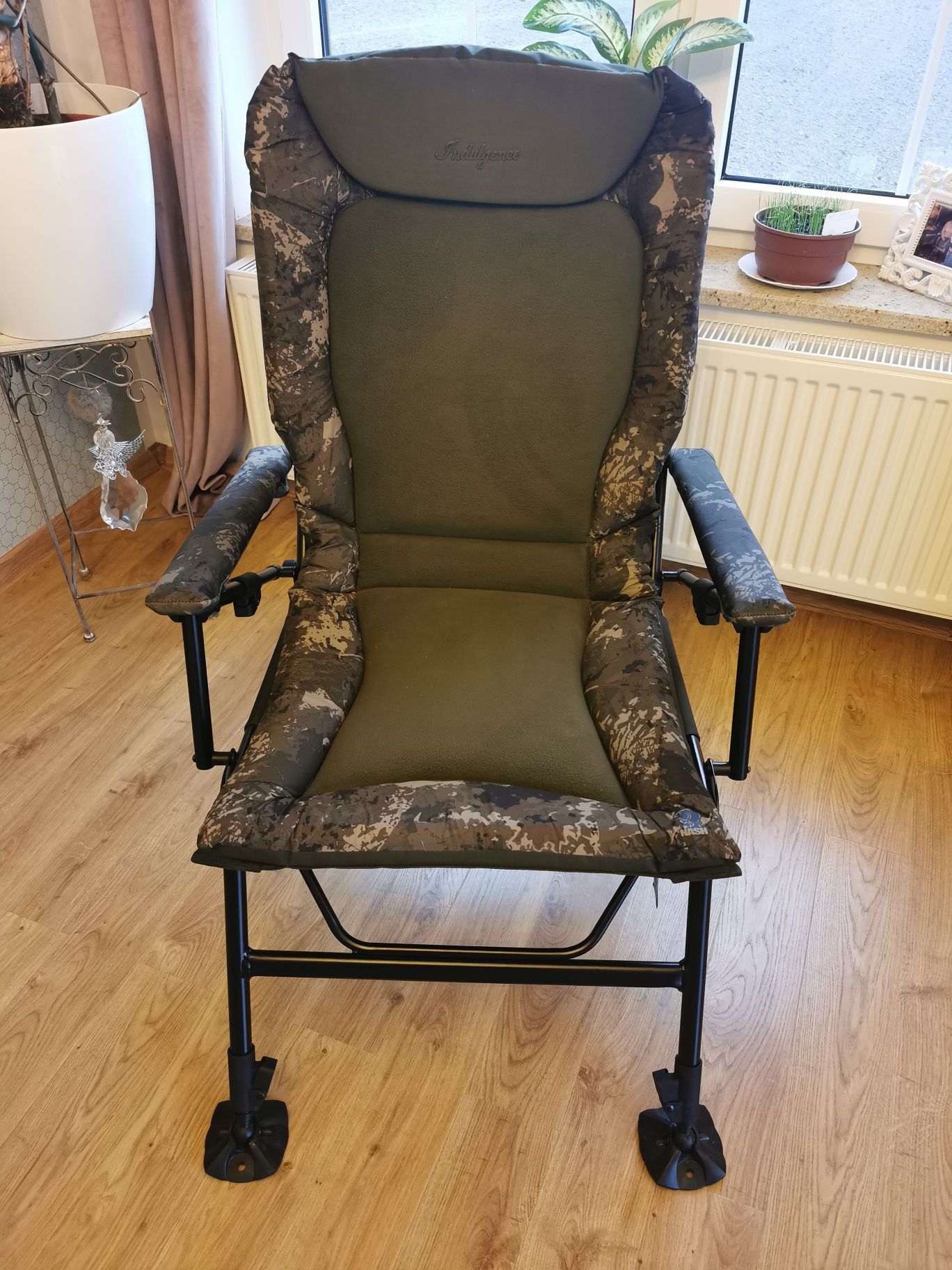 Nowy Fotel Nash Indulgence Hi-Back Auto Recline khaki krzesełko karpio