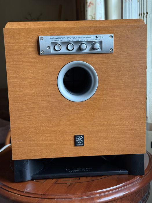 Yamaha YST-SW015