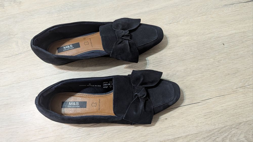 Замшеві лофери 39