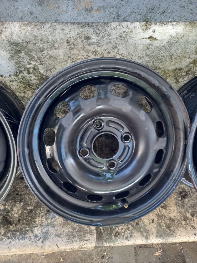 Jante R14 em ferro Ford