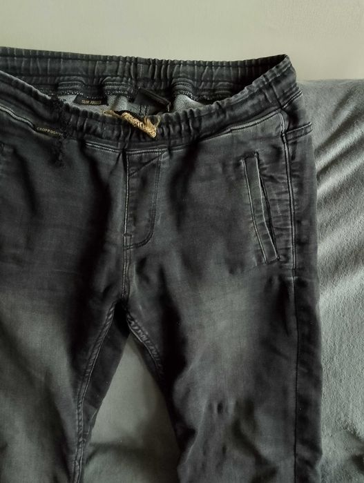 CROPP. Joggery męskie.