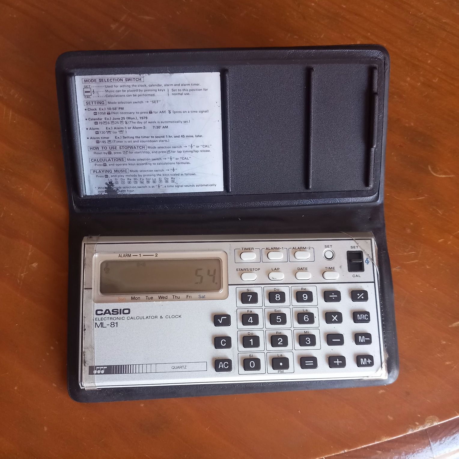 Calculadora Casio ML-81 vintage 1980