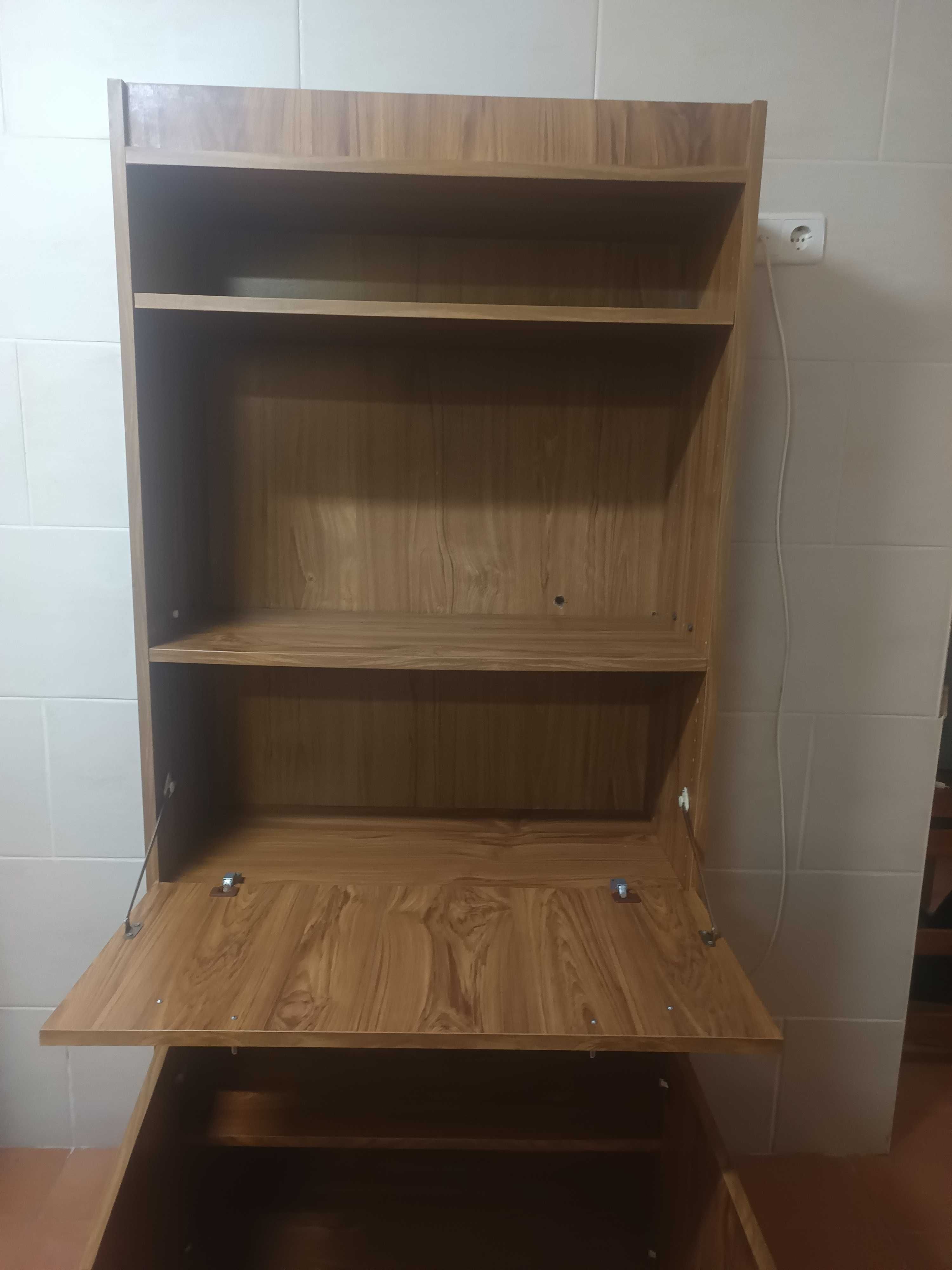 Estante multiusos bar/televisão