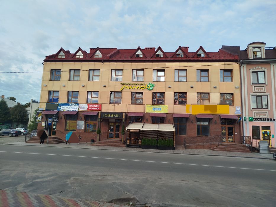 Продам ТЦ в центрі міста Бердичів Житомирської області