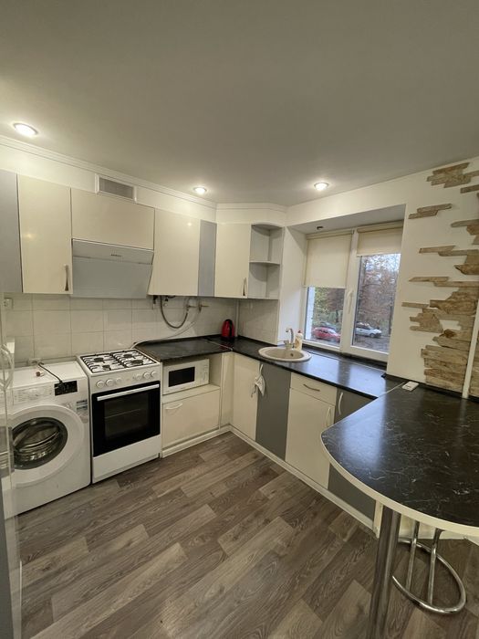 Оренда 1 квартири в тихому центрі міста