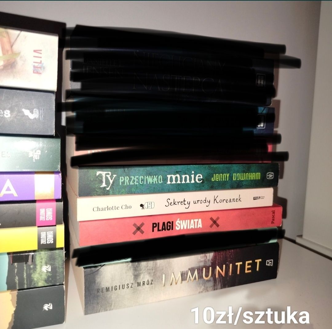 proszę czytać opis- książki- literatura dla młodzieży