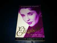 Elizabeth: Elizabeth - Taylor-Alexander Walker (INGLÊS)