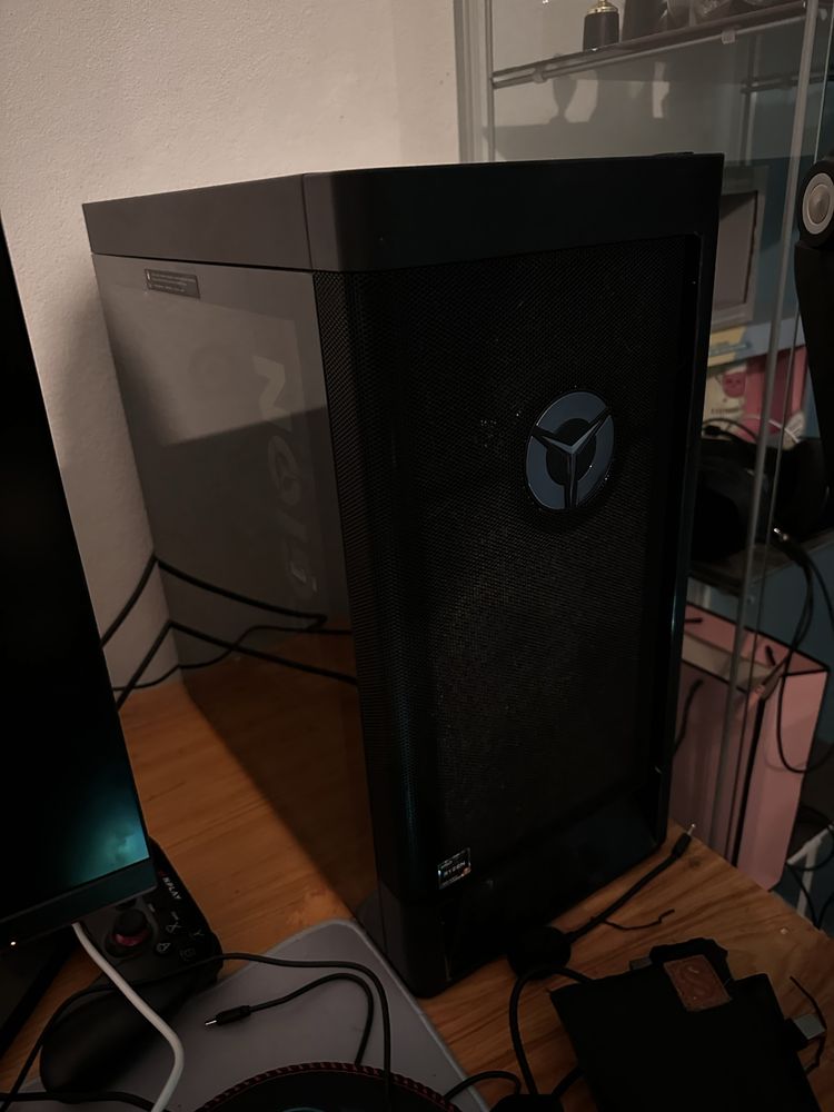 Vendo desktop gaming lenovo legion t5