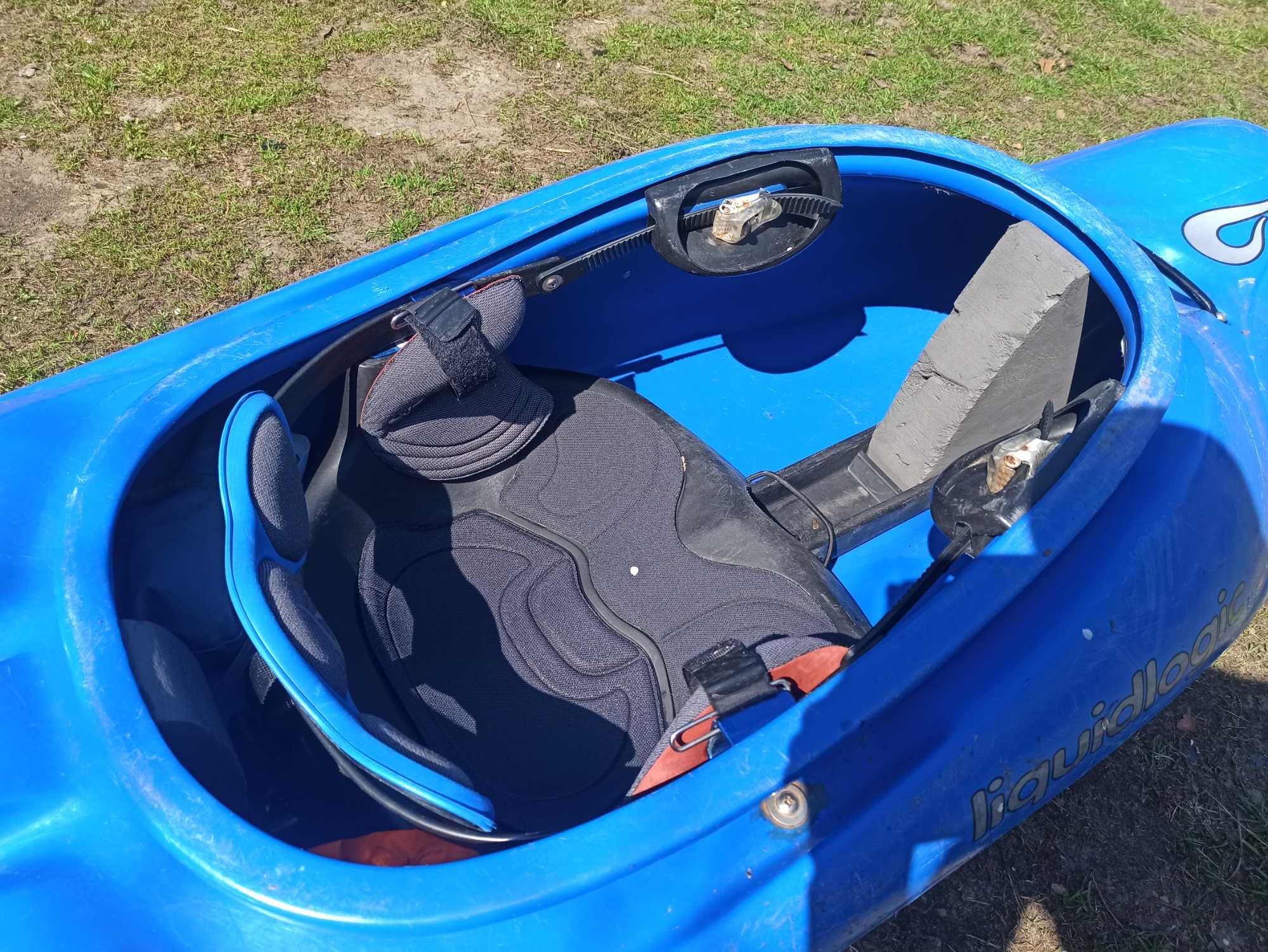 Kajak Liquidlogic Crossriver CR250 freestyle