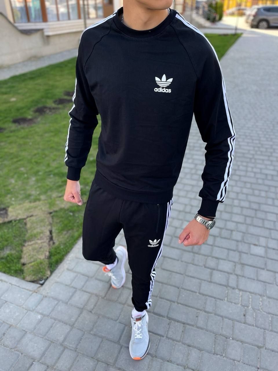 Чоловічий спортивний костюм Adidas