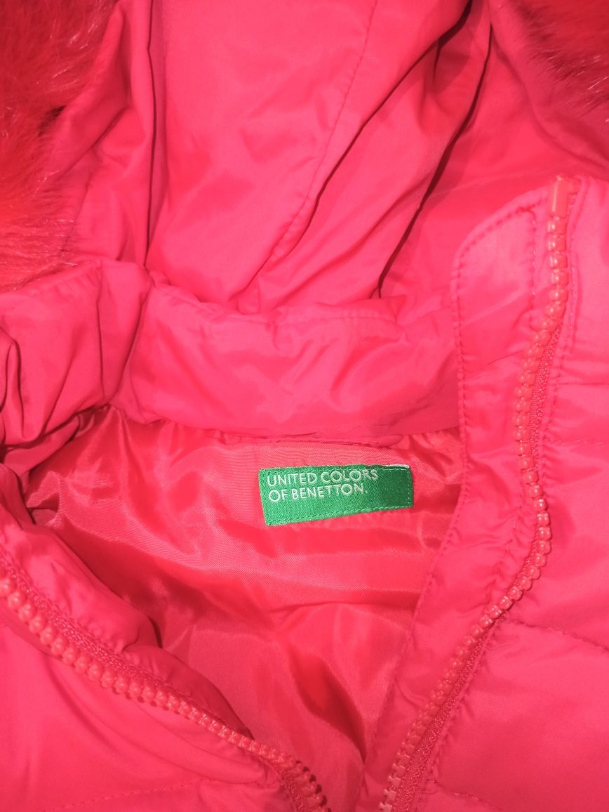 Продам дитячі зимові куртки United colors of Benetton пуховик  на 2 ро