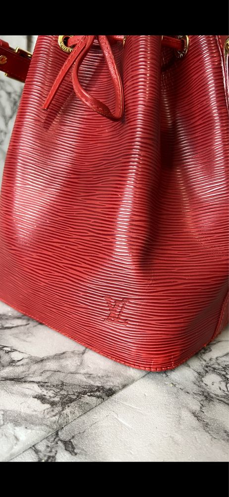 Сумка кожаная через плечо Louis Vuitton оригинал номерная