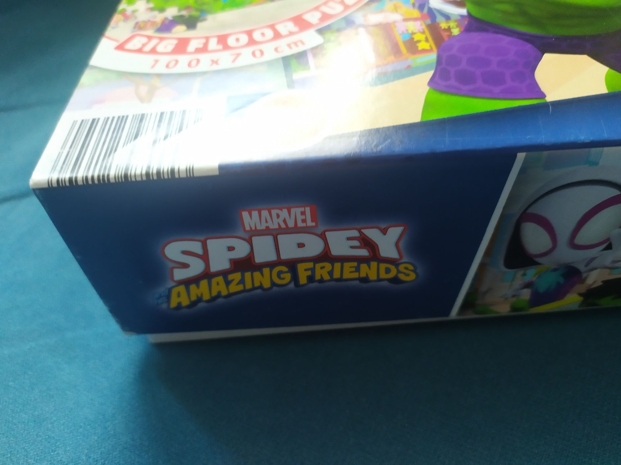 Duze puzzle Spidey clementoni Marvel Spiderman Hulk  100x70cm