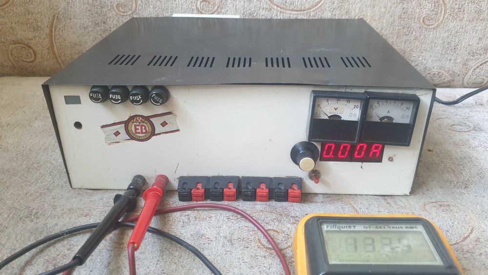 Zasilacz 12V CB własnej roboty z około 93 roku - do pomajsterkowania