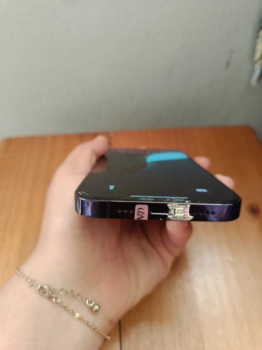 Iphone 14 pro semi novo