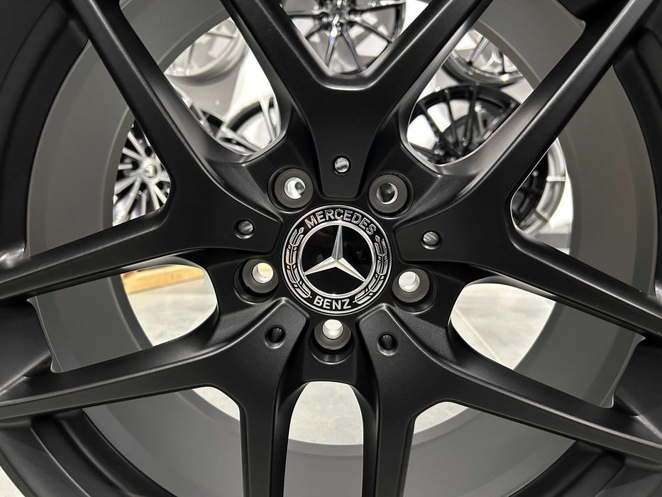 Oryginalne felgi aluminiowe 19 5x112 ET38 MERCEDES GLC E W213 V klasa