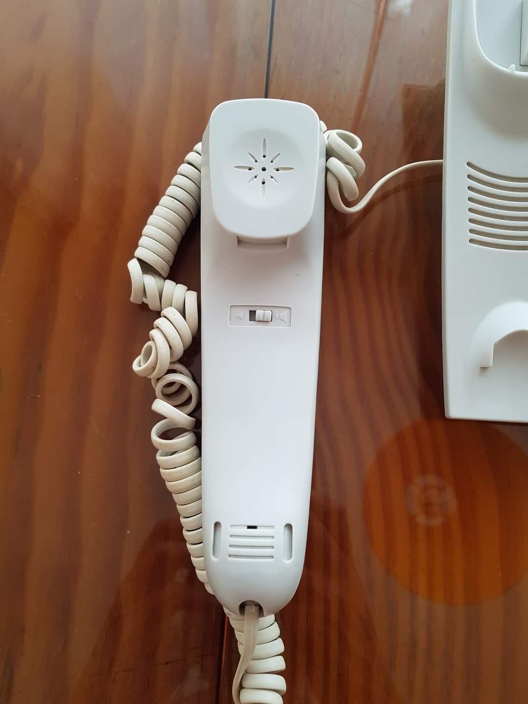 Telefone Fixo de Teclas dos Anos 80