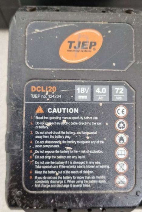 Ładowarka tjep ultra grip  li20c plus bateria.