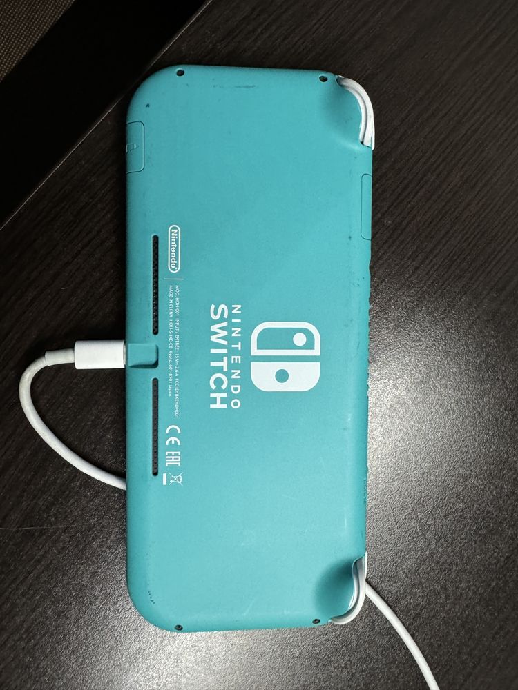 Nintendo Switch Lite Green + pokrowiec