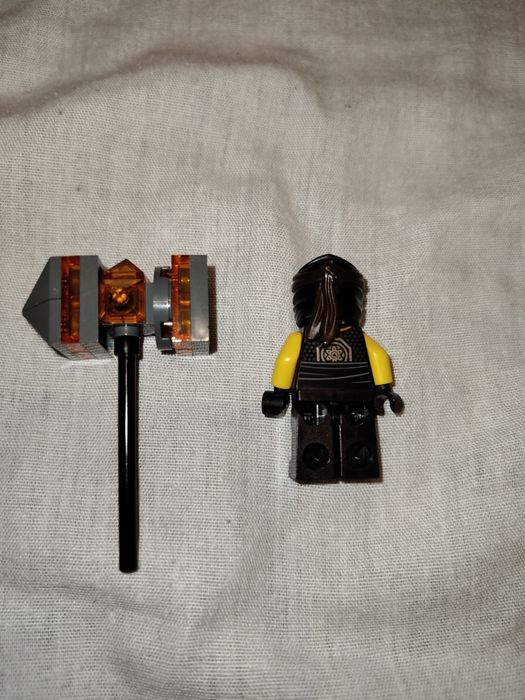 Lego Ninjago figurka - njo551 Cole - Legacy