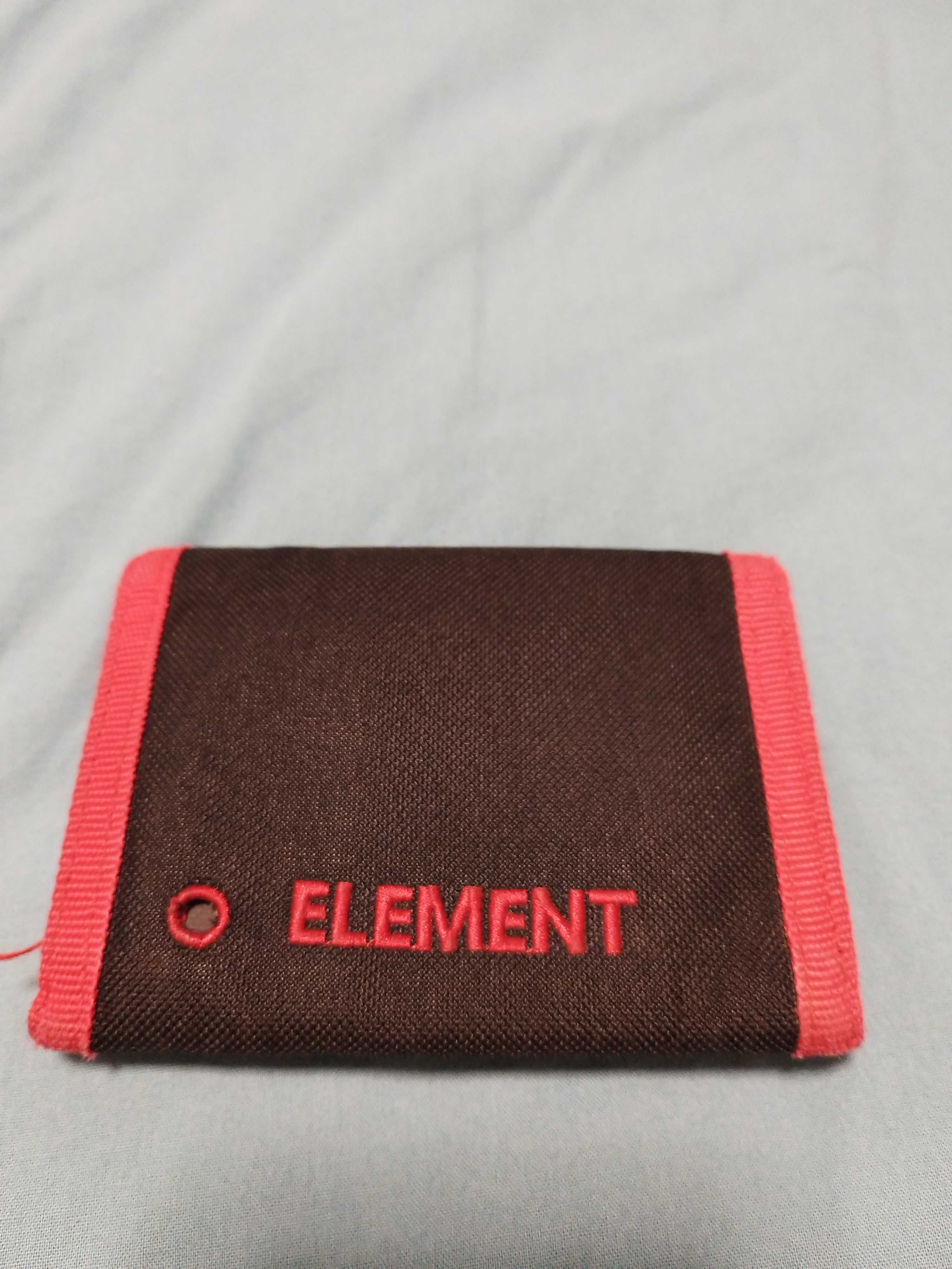 Carteira da marca Element